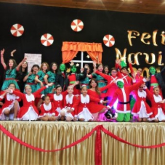 tehuelche noticias: Con destacada participaci&oacute;n de la Academia Municipal de Danza se realiz&oacute; Fiesta de Navidad en Chile Chico