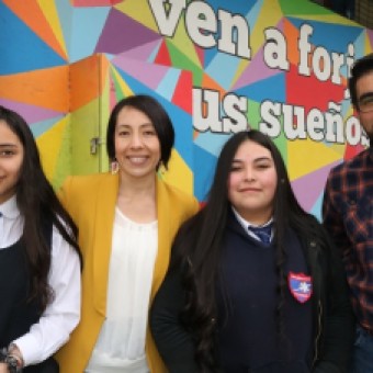tehuelche noticias: ESTUDIANTES DEL LICEO MUNICIPAL JOSEFINA AGUIRRE MONTENEGRO GANAN CONCURSO DE INNOVACI&Oacute;N
