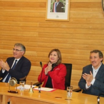 tehuelche noticias: Intendente Navarrete prioriza ante el CORE cartera de proyectos por m&aacute;s de $2.300 millones
