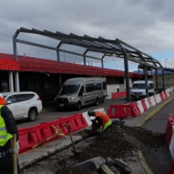 tehuelche noticias: MOP MEJORA CONDICIONES DE CONECTIVIDAD A&Eacute;REA DE COMUNIDAD CON MATERIALIZACI&Oacute;N DE TRES OBRAS EN EL AER&Oacute;DROMO DE BALMACEDA