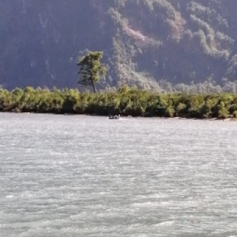 tehuelche noticias: Ciudadano argentino desaparecido en R&iacute;o Ays&eacute;n tras naufragio