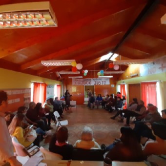 tehuelche noticias: Segunda Escuela Constituyente: Vecinos y vecinas coincidieron en urgencia de cambio constitucional para garantizar el derecho a la salud