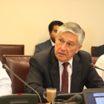 tehuelche noticias: Senador Sandoval y elecciones:  &ldquo;Este 15 y 16 de mayo se toman decisiones trascendentales para el pa&iacute;s&rdquo;