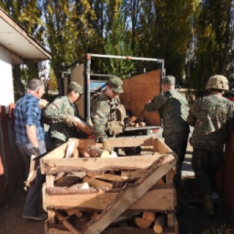 tehuelche noticias: Gobernaci&oacute;n de General Carrera comienza entrega de le&ntilde;a en Chile Chico