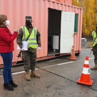 tehuelche noticias: Intendente inspeccion&oacute; las aduanas y barreras sanitarias del norte y sur de la regi&oacute;n