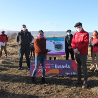 tehuelche noticias: Familias del Comit&eacute; Los Colonos de Balmaceda Recibieron Subsidios para la Futura Construcci&oacute;n de sus Viviendas