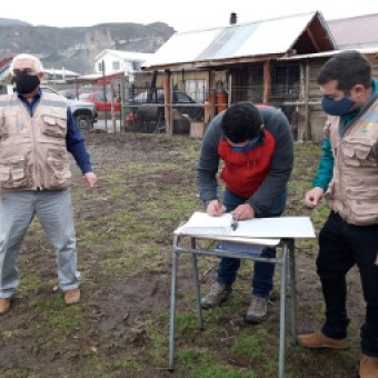 tehuelche noticias: Entregan terreno para construcci&oacute;n de sede de club deportivo de Chile Chico