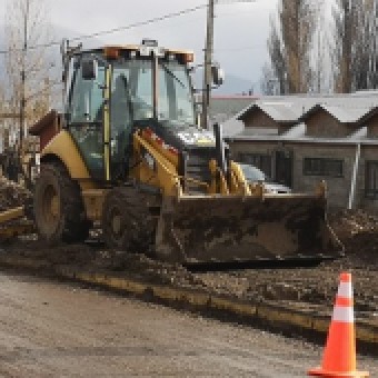 tehuelche noticias: Inician mejoramiento  vial de Avenida Divisadero