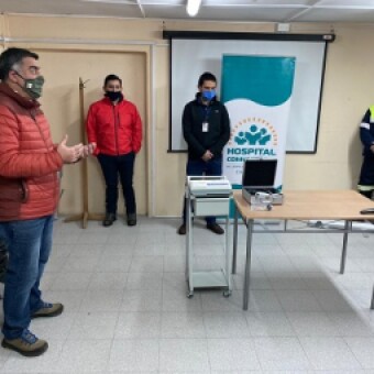 tehuelche noticias: Director del SSA constata en terreno el arribo de los primeros equipamientos adquiridos con recursos del GORE para enfrentar emergencia sanitaria