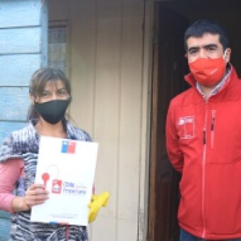 tehuelche noticias: Del a&ntilde;o pasado a la fecha Bienes Nacionales Ays&eacute;n ha entregado  160 T&iacute;tulos de Propiedad