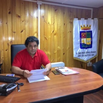 tehuelche noticias: Alcalde de Guaitecas se queja de persecuci&oacute;n pol&iacute;tica por parte del Gobierno