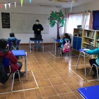 tehuelche noticias: TRAS SOLICITUD DEL ALCALDE ESCUELA DE R&Iacute;O IB&Aacute;&Ntilde;EZ ABRE LAS PUERTAS A SUS CINCO ALUMNOS CON ESTRICTOS PROTOCOLOS SANITARIOS