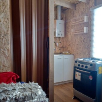 tehuelche noticias: Trabajo colaborativo permite habilitar vivienda de emergencia a adulta mayor en Coyhaique