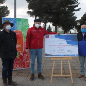 tehuelche noticias: Minvu y Municipio Firman Convenio que Permitir&aacute; Concretar Obras de Mejoramiento de la Plaza de Chile Chico