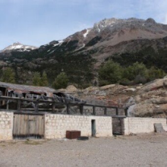 tehuelche noticias: CON UN RESCATE HIST&Oacute;RICO A PUERTO CRISTAL  CONMEMORAN MES DE LA MINER&Iacute;A
