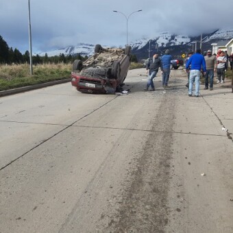 tehuelche noticias: Vecinos de El Mirador exigen lomos de toro en calle Campos de Hielo de Coyhaique