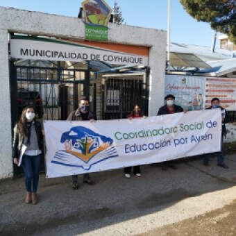 tehuelche noticias: Coordinadora Social de Educaci&oacute;n por Ays&eacute;n se reuni&oacute;n con Concejo Municipal Coyhaique