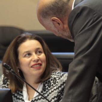 tehuelche noticias: Senadora &Oacute;rdenes: "La ley termina con la &lsquo;lista negra&rsquo; del sistema"