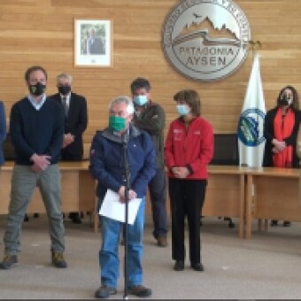 tehuelche noticias: Visita del Ministro Paris a Ays&eacute;n: S&oacute;lo buenas intenciones