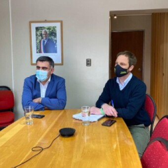 tehuelche noticias: Servicio de Salud inform&oacute; que Subsecretario Z&uacute;&ntilde;iga comprometi&oacute; recursos para la construcci&oacute;n del CESFAM de Coyhaique