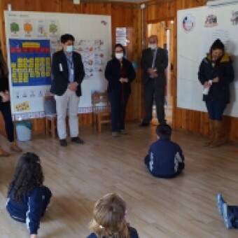 tehuelche noticias: Subsecretario de Educaci&oacute;n visit&oacute; colegios de la regi&oacute;n de Ays&eacute;n que han retomado las clases presenciales