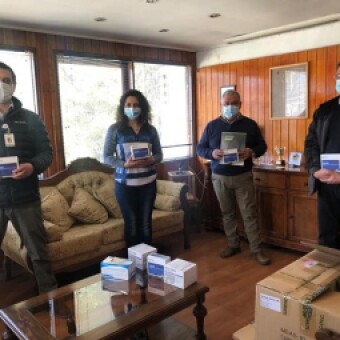 tehuelche noticias: MUNICIPALIDAD DE COYHAIQUE RECIBE KITS DE TESTEO R&Aacute;PIDO PARA FUNCIONARIOS Y P&Uacute;BLICO GENERAL