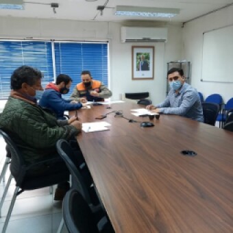 tehuelche noticias: Diputado Alinco y consejero Medina gestionan ante Onemi visita de funcionarios a Villa Cerro Castillo para levantar informe sobre preparaci&oacute;n ante incendios