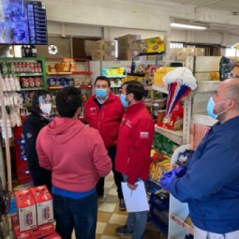 tehuelche noticias: Se realiz&oacute; operativo de fiscalizaci&oacute;n a locales comerciales en Coyhaique