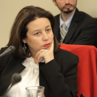 tehuelche noticias: Senadora &Oacute;rdenes y presupuesto regional: &ldquo;No hay nada que celebrar, somos la segunda regi&oacute;n con mayor recorte en inversi&oacute;n regional en el pa&iacute;s&rdquo;