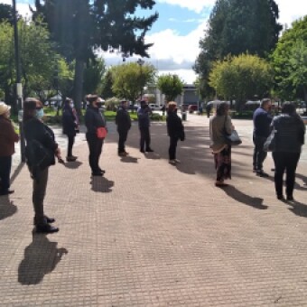tehuelche noticias: Juntas de Vecinos de Coyhaique: &ldquo;Necesitamos salvoconductos para personas independientes que no pueden trabajar y est&aacute;n sin pan en sus casas&rdquo;