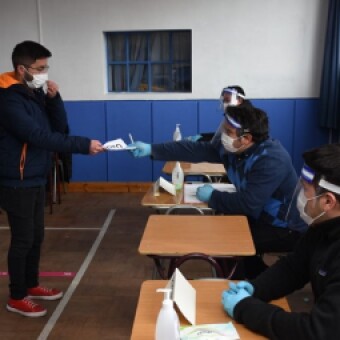tehuelche noticias: Primarias 2020: &iquest;Cu&aacute;les son las atribuciones de los gobernadores regionales?