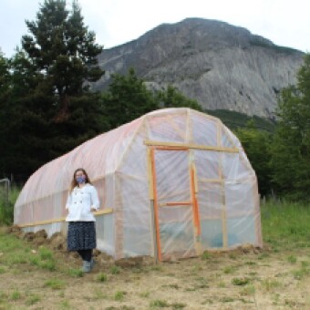 tehuelche noticias: Villa Estancia Austral cuenta con Huerto Educativo que busca poner en valor la participaci&oacute;n y la cultura ancestral