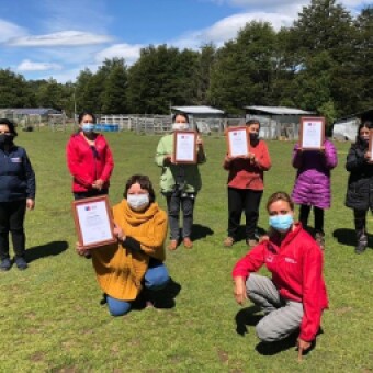 tehuelche noticias: Programa Mujeres Rurales certifica a 34 productoras de la comuna de Coyhaique