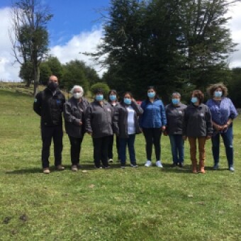 tehuelche noticias: Mujeres Rurales egresan del Programa Mujeres Rurales   Gracias a convenio INDAP &ndash; PRODEMU