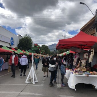 tehuelche noticias: EMPRENDEDORES EN EXPO NAVIDAD DE COYHAIQUE LOGRARON REPUNTAR CON EXITOSAS VENTAS