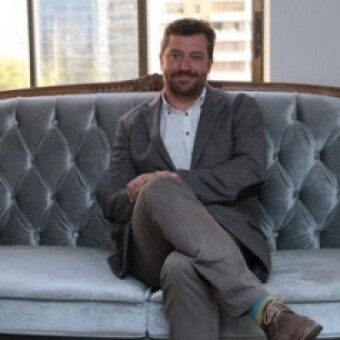 tehuelche noticias: Entrevista: Las definiciones de Sebasti&aacute;n Sichel