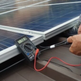 tehuelche noticias: CON SISTEMAS FOTOVOLTAICOS SE DAR&Aacute; ENERG&Iacute;A  A 30 FAMILIAS DE LA PROVINCIA GENERAL CARRERA