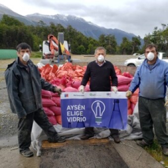 tehuelche noticias: Trabajo municipal permite reciclaje de cerca de 12 toneladas de vidrio