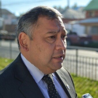 tehuelche noticias: ALCALDE HUALA POR ACUSACI&Oacute;N CONCEJALES &ldquo;ES UN SHOW IRRESPONSABLE DONDE EST&Aacute;N TRATANDO DE SALVAR SU REELECCI&Oacute;N&rdquo;