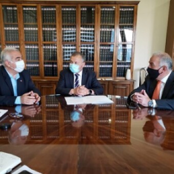 tehuelche noticias: Contin&uacute;an las gestiones para concretar el mejoramiento de la conectividad digital en la comuna
