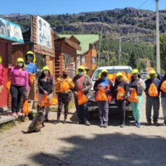 tehuelche noticias: Instituto de Seguridad Laboral recorri&oacute; la Comuna de R&iacute;o Ib&aacute;&ntilde;ez y Puerto Guadal asesorando a trabajadores y empresas para prevenir riesgos en verano