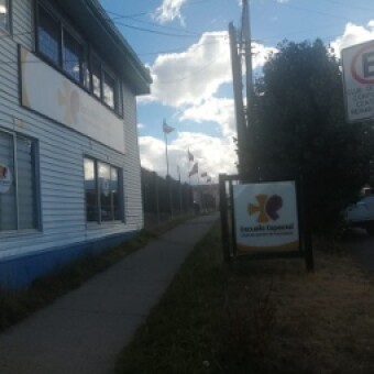 tehuelche noticias: Suspenden clases presenciales en escuela del Club de Leones por sospecha de coronavirus en funcionario