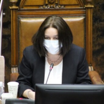 tehuelche noticias: Senadora &Oacute;rdenes asume presidencia de la comisi&oacute;n de Medio Ambiente