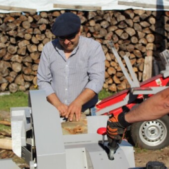 tehuelche noticias: Productores de R&iacute;o Ib&aacute;&ntilde;ez con Plan de Manejo  Forestal mejorar&aacute;n producci&oacute;n de le&ntilde;a local