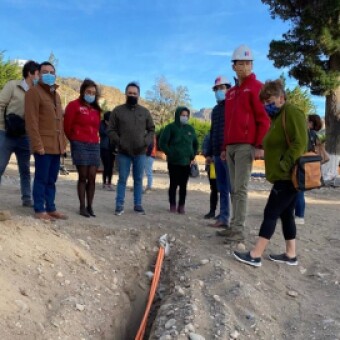 tehuelche noticias: Autoridades, dirigentes y vecinos/as constataron avance en obras de mejoramiento de la Plaza de Armas de Chile Chico