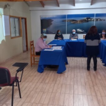 tehuelche noticias: Concejalas piden sesi&oacute;n extraordinaria y aprueban convenios de proyectos para toda la comuna