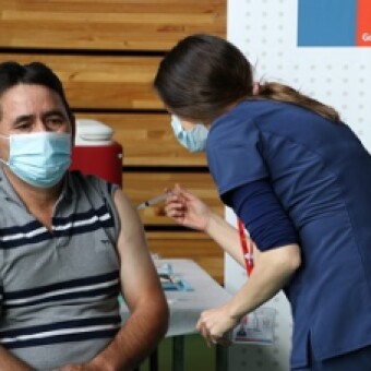 tehuelche noticias: Anuncian acuerdo con laboratorio CanSino-Saval por 1,8 millones de dosis