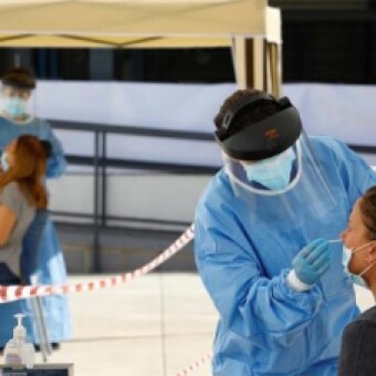 tehuelche noticias: ICOVID Chile: &ldquo;El sistema hospitalario no resiste un fin de semana largo con alta movilidad&rdquo;
