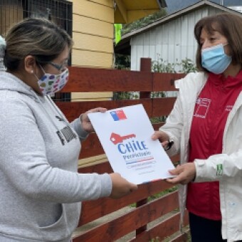 tehuelche noticias: BIENES NACIONALES SUMA 13 NUEVAS REGULARIZACIONES DE PROPIEDAD  EN SECTOR EL TURBIO