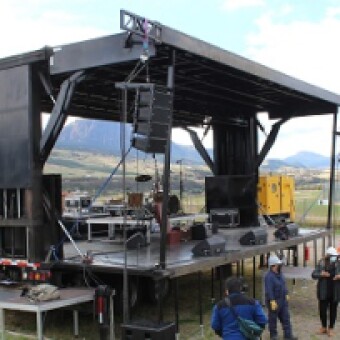 tehuelche noticias: Consejo Regional valora restablecimiento de  actividades culturales mediante escenario m&oacute;vil